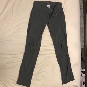 Columbia Women's Saturday Trail Stretch Pants Size 4